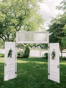 vintage-wedding-doors