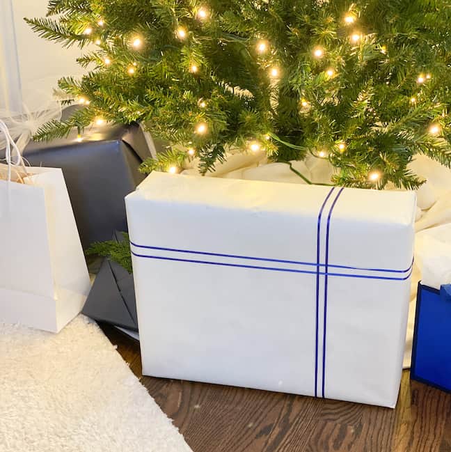 LPT: Use plain brown wrapping paper for presents, its far cheaper