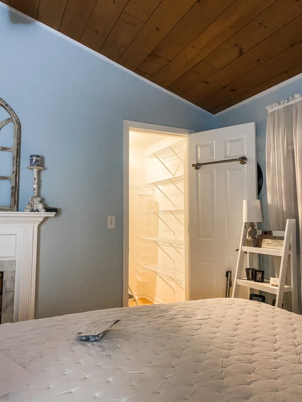 picture of closet completely empty during the organizing process